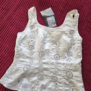 Embroidered Cream Sleeveless Bustier Top, Pearl Satin, Witu Soft Pink beads